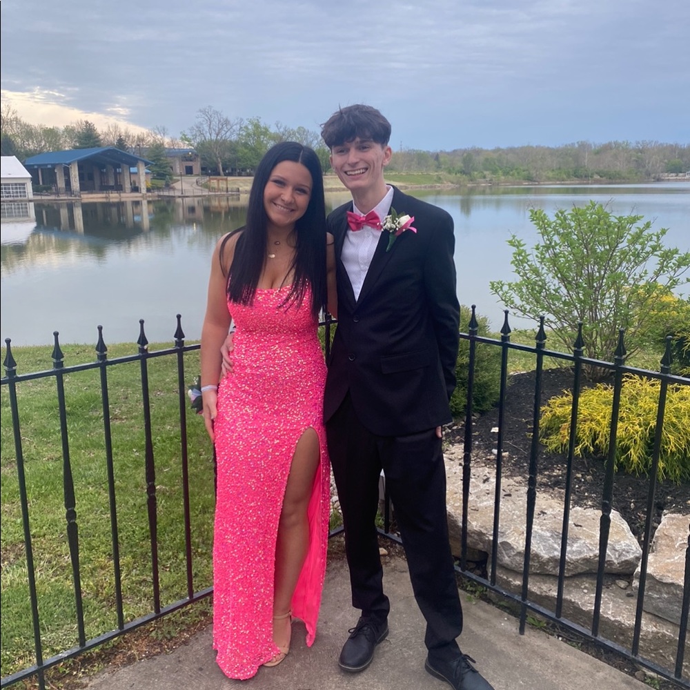 HOT PINK PROM DRESS